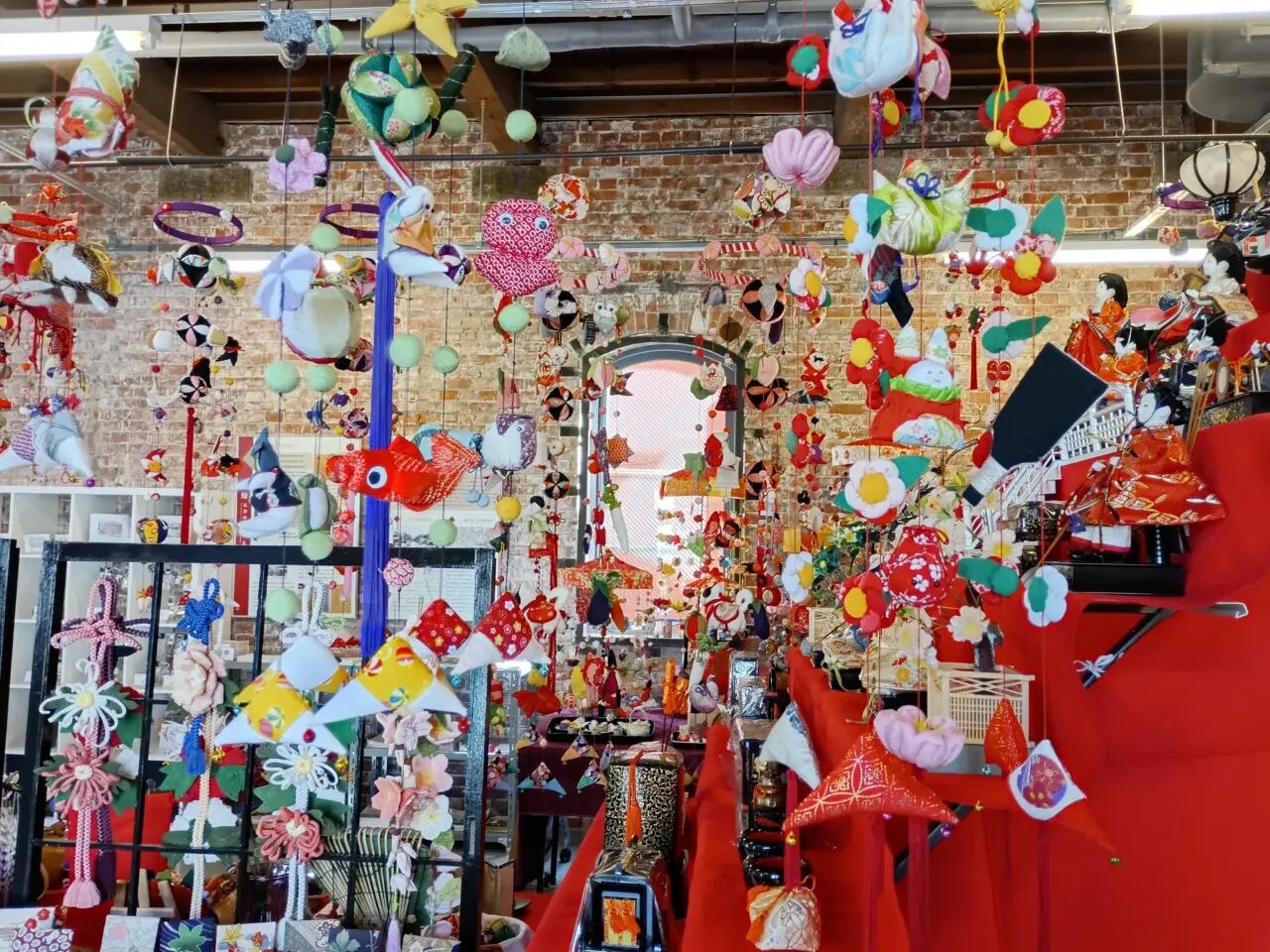 2026レンガ倉庫吊るし飾り展